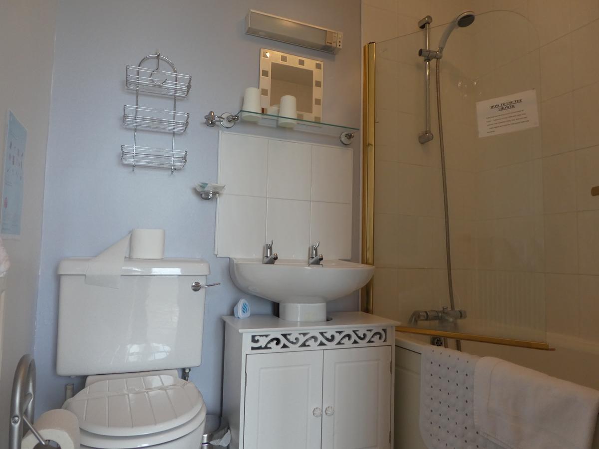 セント・デイビッズ Ocean Haze Bed & Breakfast エクステリア 写真