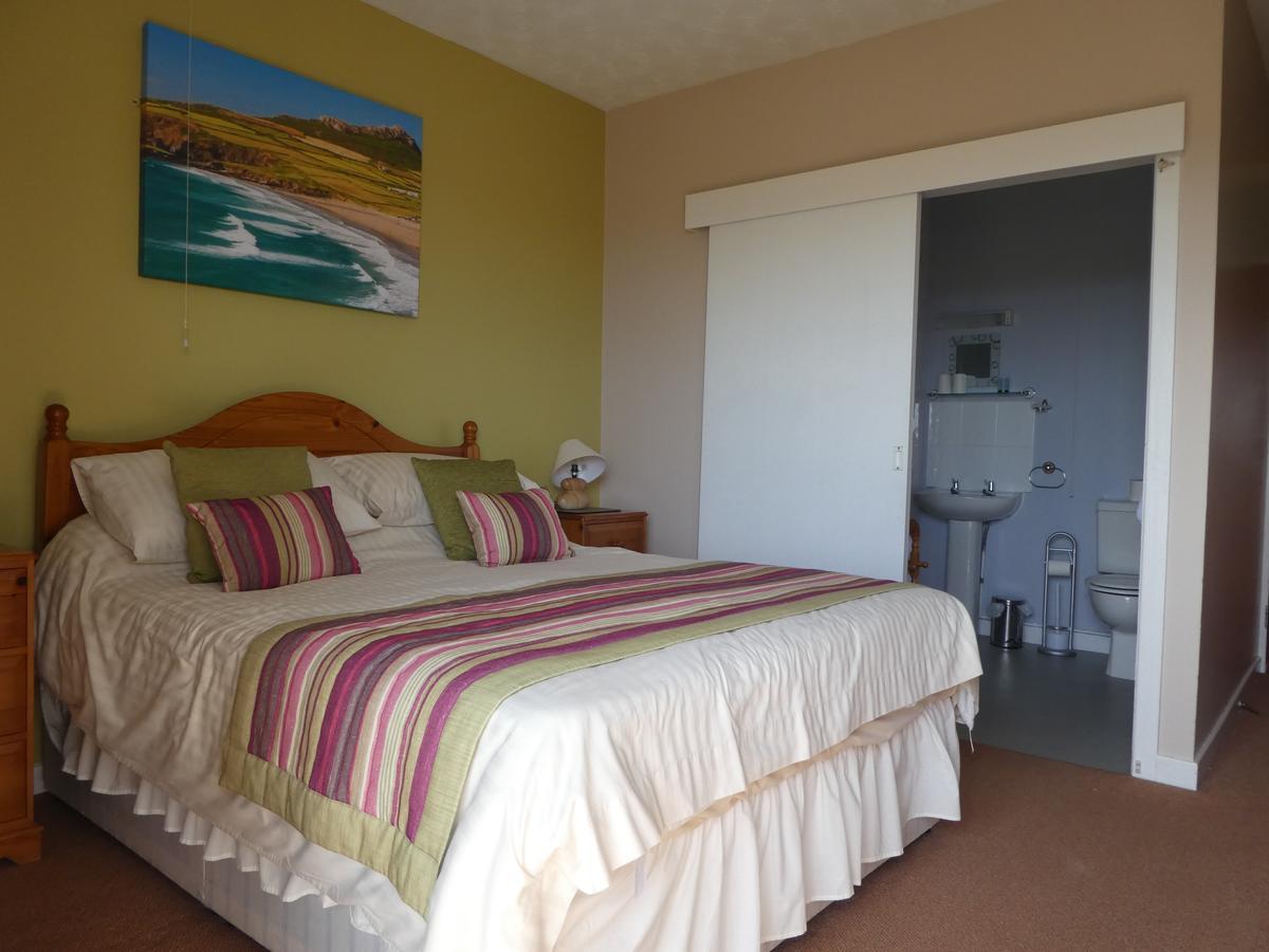 セント・デイビッズ Ocean Haze Bed & Breakfast エクステリア 写真